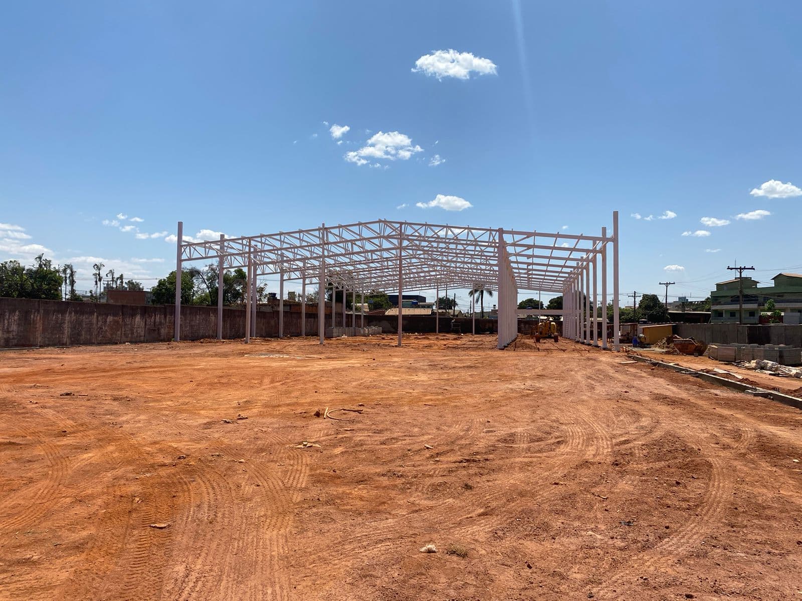 Galpão e mezanino Make One — Goiânia, GO — foto 1